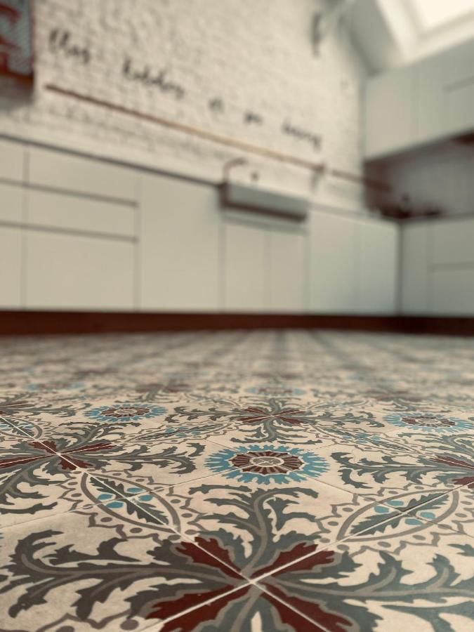 Lichtrijke Loft Bij Restaurant Den Olifant Apartman Ypres Kültér fotó