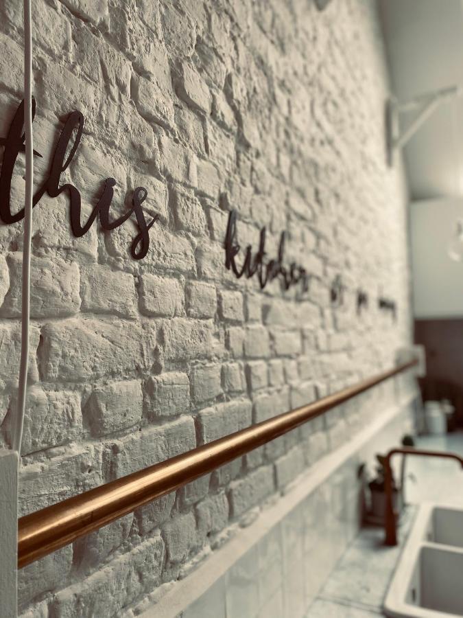 Lichtrijke Loft Bij Restaurant Den Olifant Apartman Ypres Kültér fotó