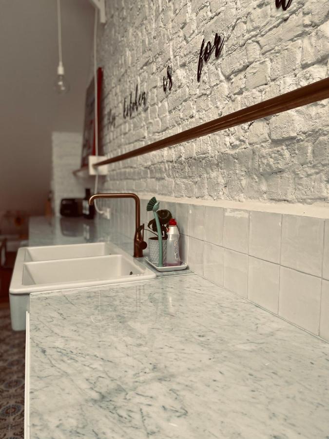 Lichtrijke Loft Bij Restaurant Den Olifant Apartman Ypres Kültér fotó